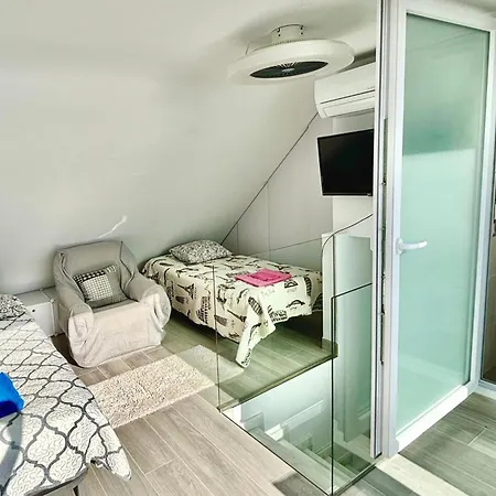 Dream House טורבייחה