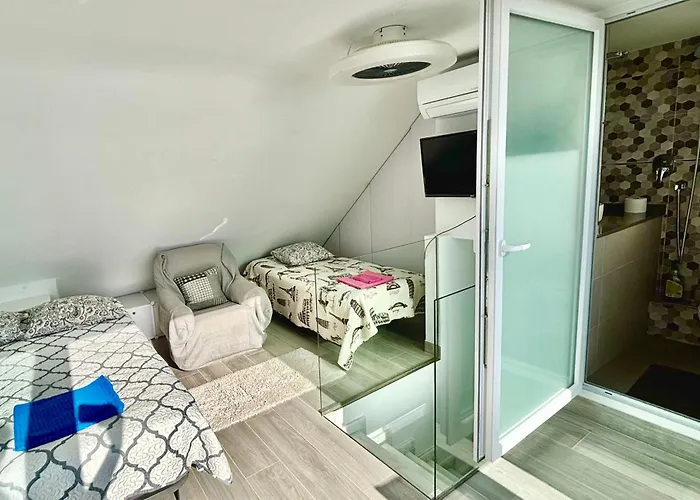 Dream House טורבייחה